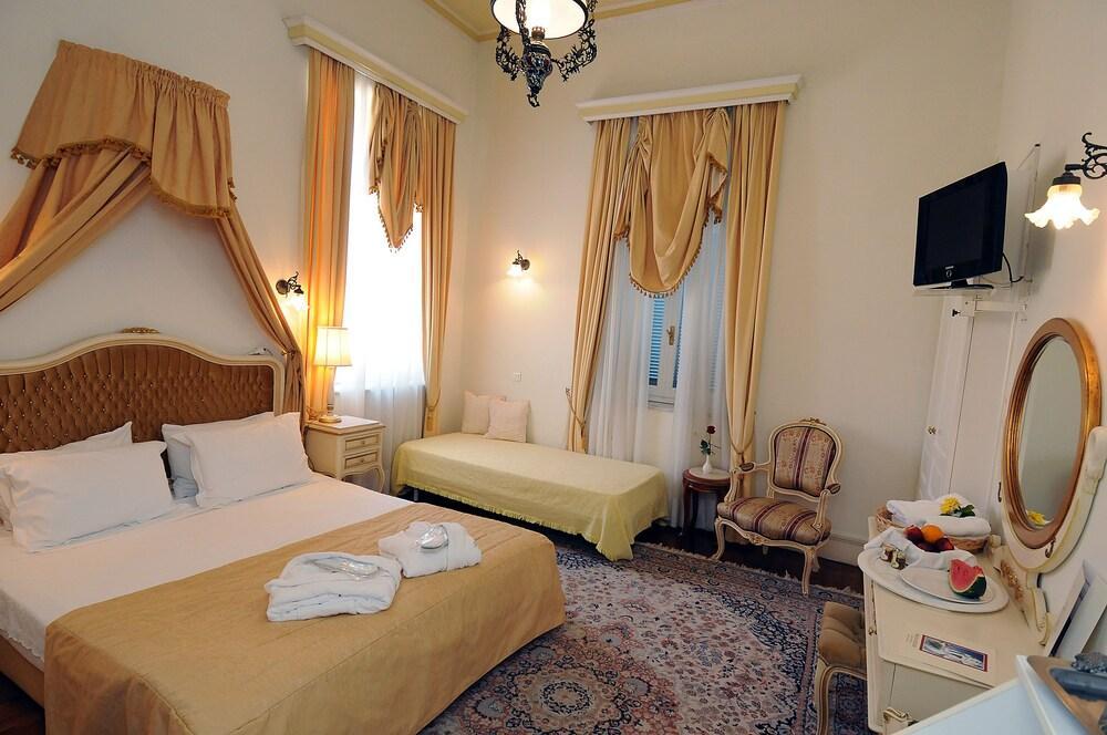 Pyrgos Of Mytilene Hotel Eksteriør billede