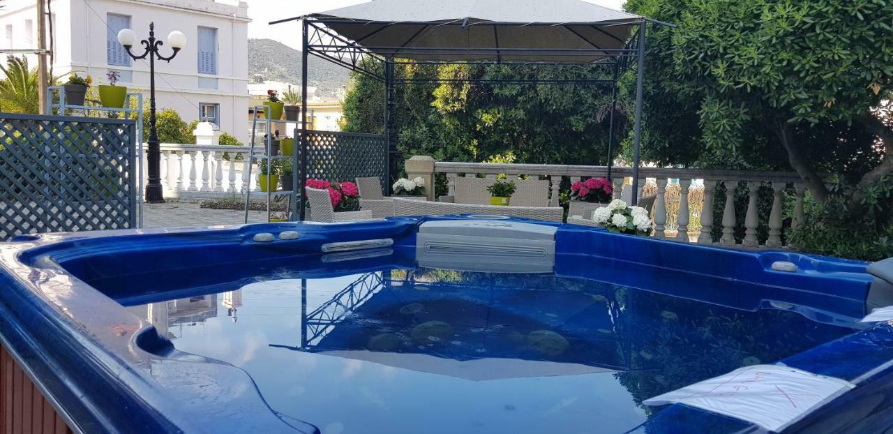 Pyrgos Of Mytilene Hotel Eksteriør billede