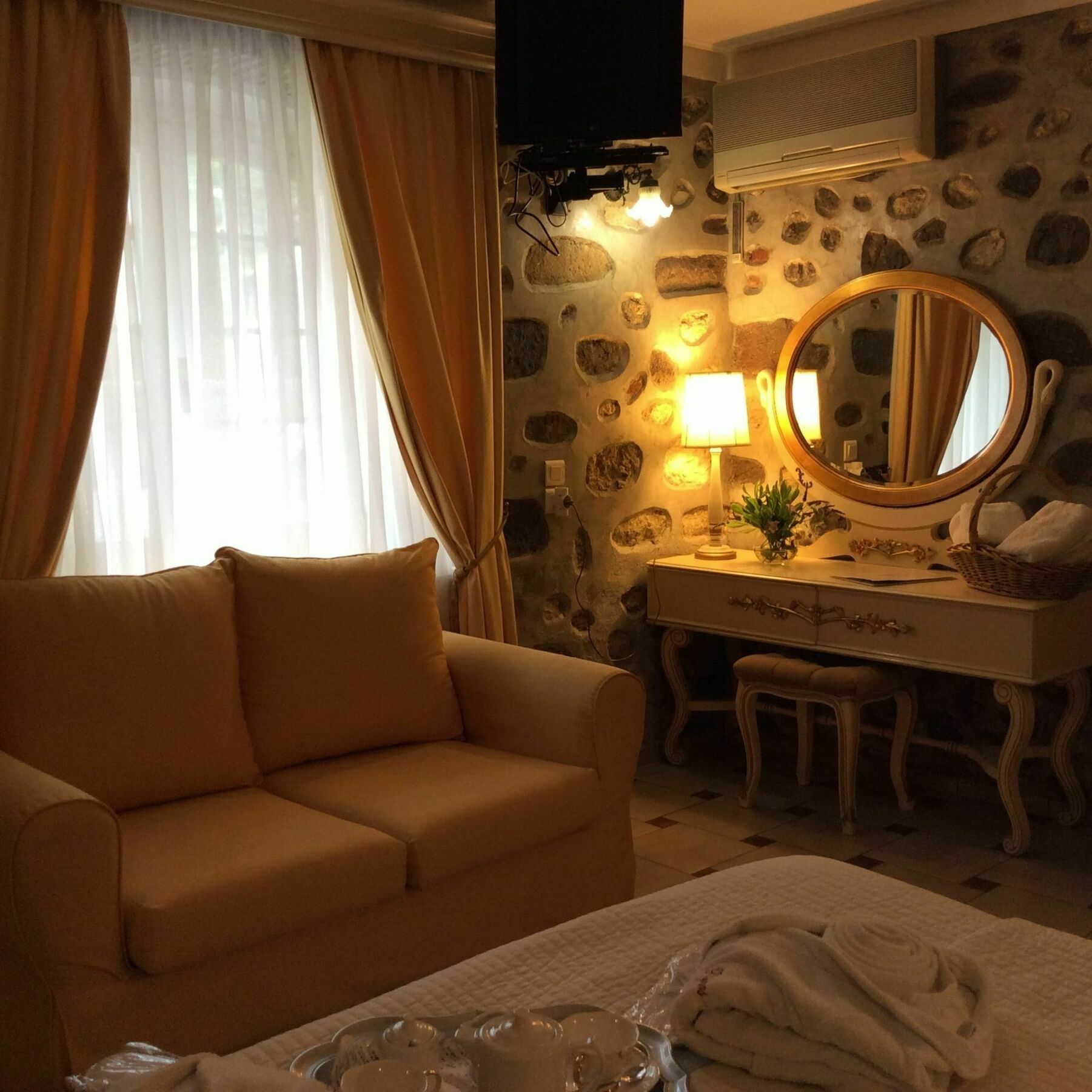 Pyrgos Of Mytilene Hotel Eksteriør billede