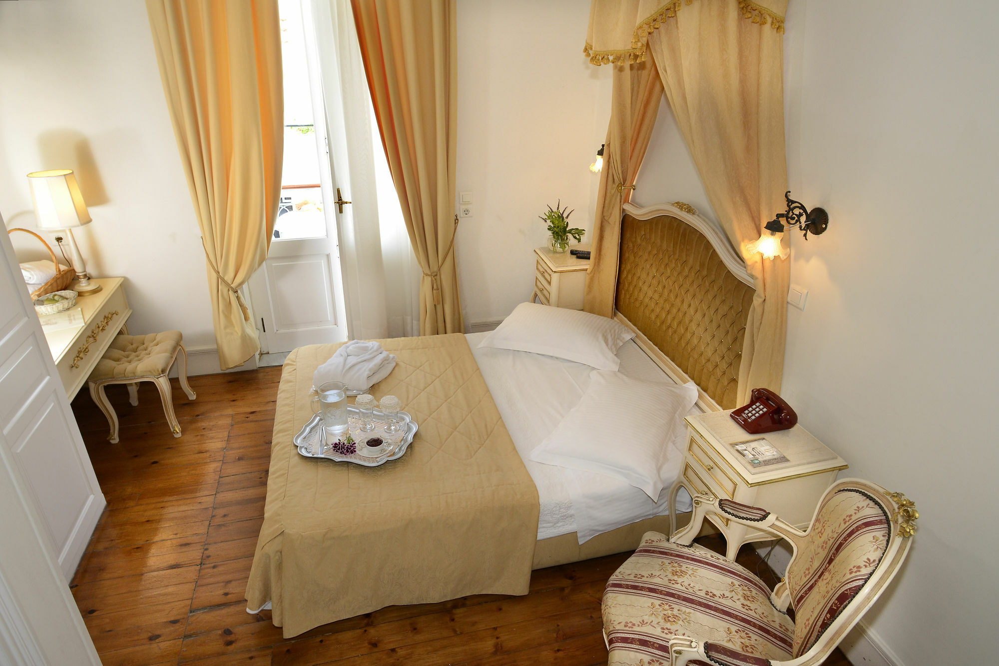 Pyrgos Of Mytilene Hotel Eksteriør billede